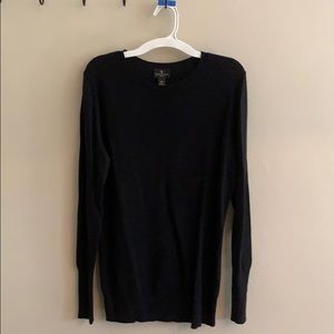 Black crew neck sweater